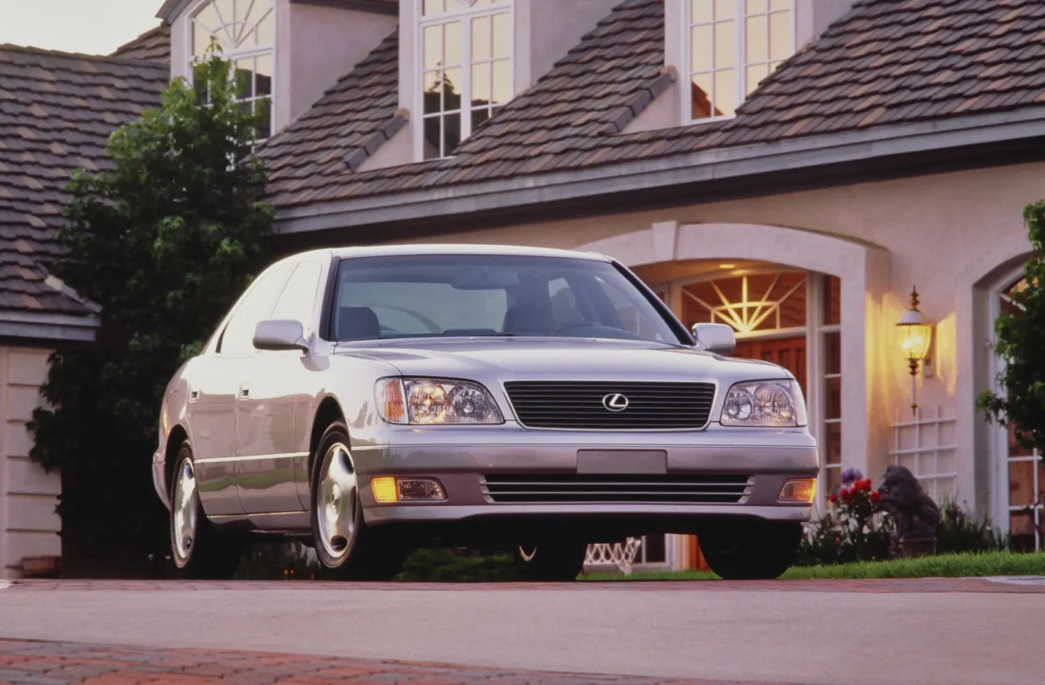 Coleccionista: comprar Lexus LS430, vender SL600, mantener W126: la jugada maestra del mercado de clásicos