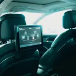 Mercedes-Benz GLB estrena MB.OS: pantallas de 14 pulgadas y asistente IA con lenguaje natural