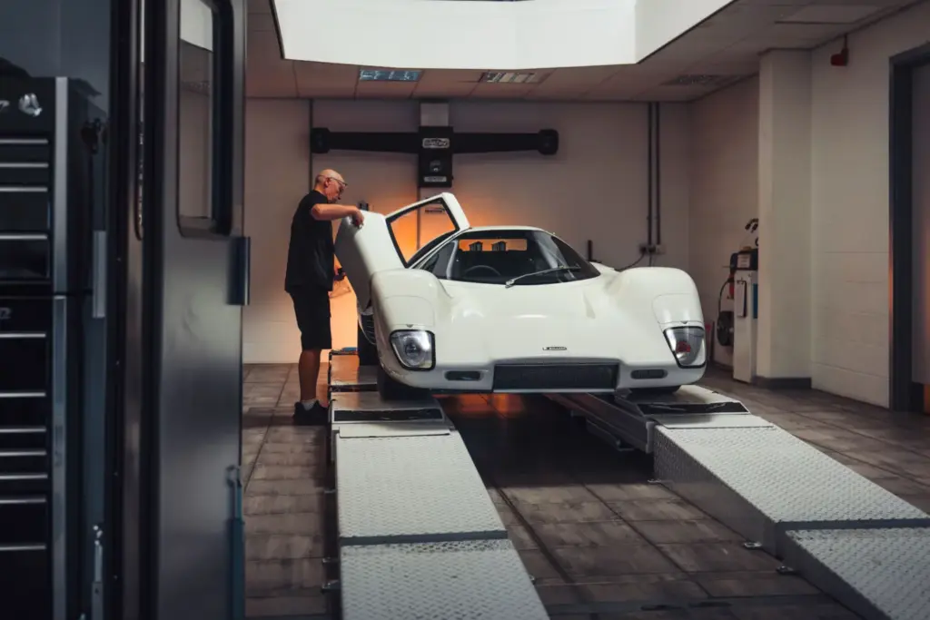 Este McLaren M6GT es el coche de calle soñado por Bruce McLaren que nunca vio la luz 1 Motor16 Este McLaren M6GT es el coche de calle soñado por Bruce McLaren que nunca vio la luz