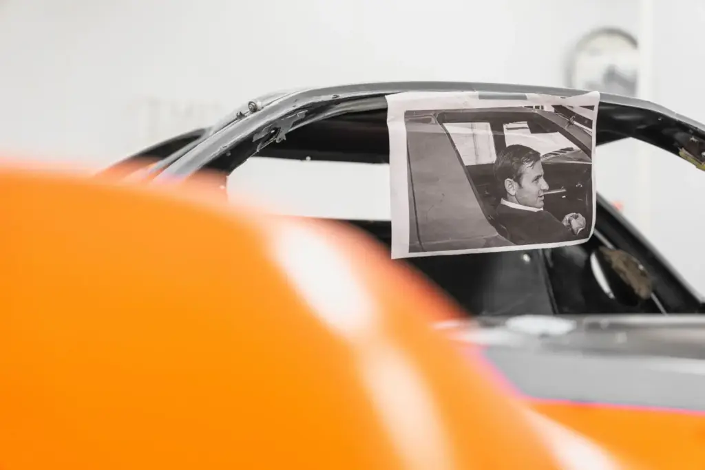 Este McLaren M6GT es el coche de calle soñado por Bruce McLaren que nunca vio la luz 24 Motor16 mclaren m6gt restaurado bruce 4 Motor16