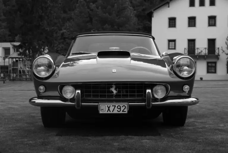 Hagerty revela la locura del mercado de coches clásicos en 2026: Ferrari y Porsche lideran las subidas