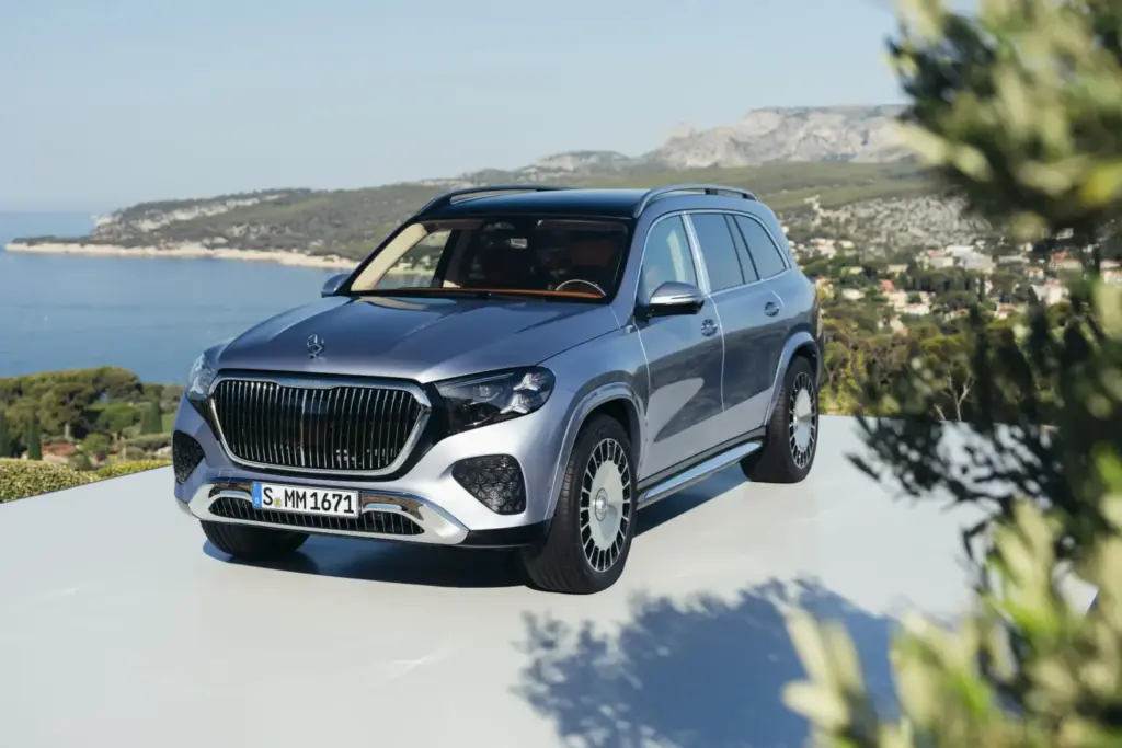 mercedes maybach gls 2027 21 Motor16