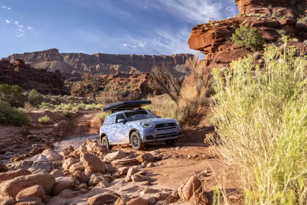 mini countryman offroad edition 13 Motor16