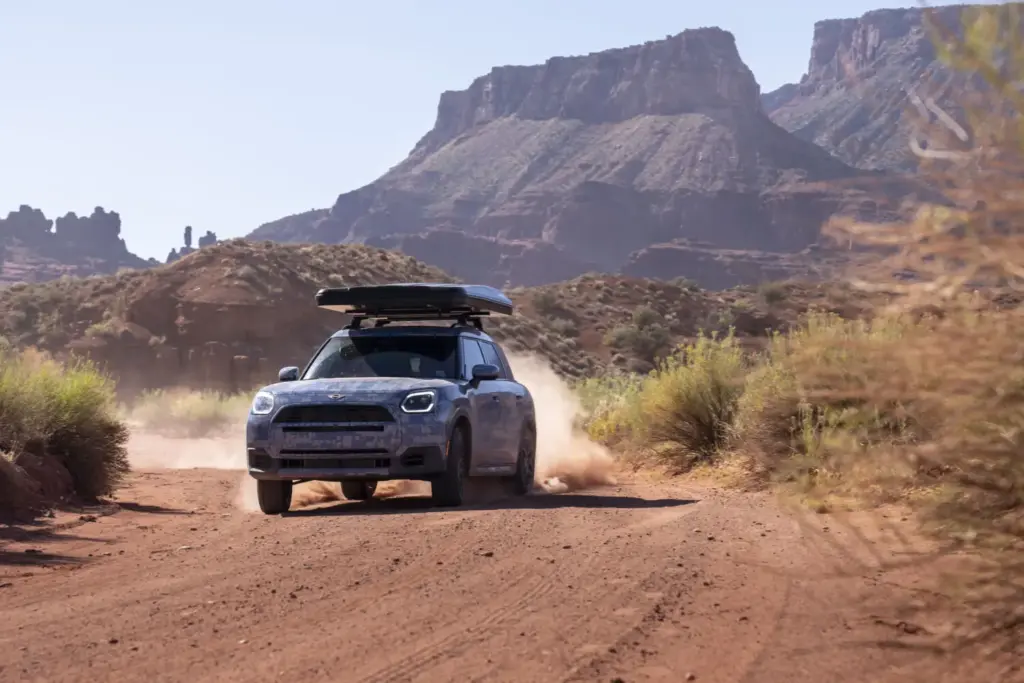 mini countryman offroad edition 23 Motor16