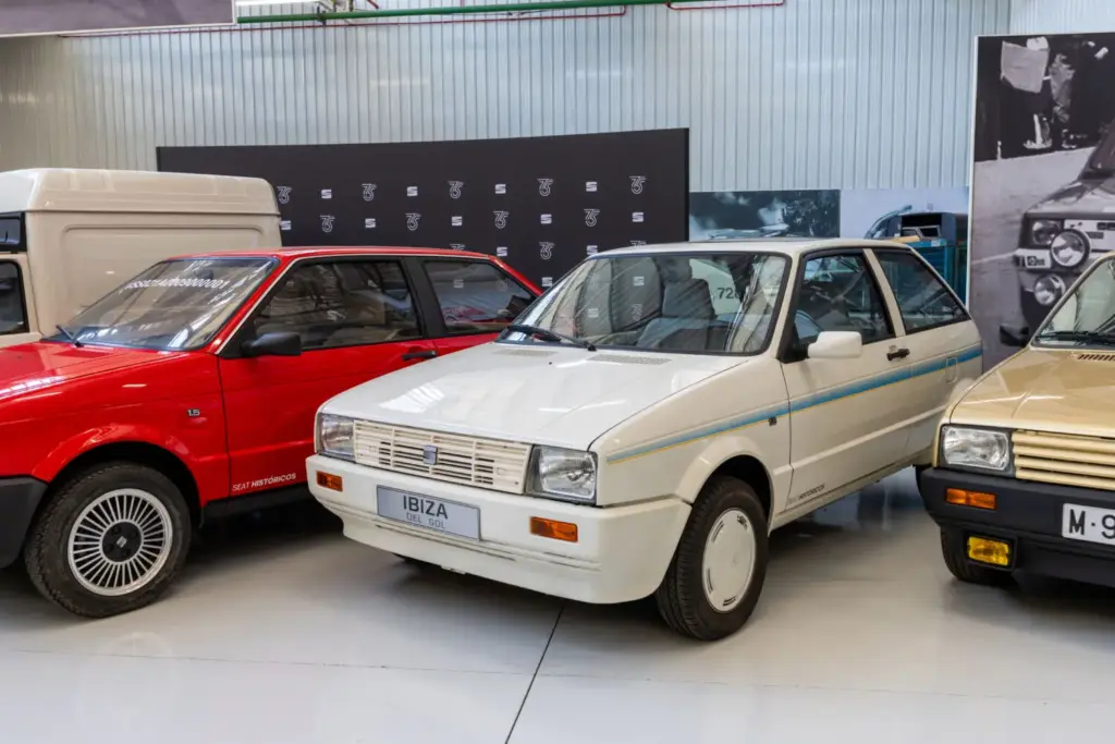 La Nave A-122 de Seat crece para dar cabida a 241 vehículos históricos 40 Motor16 nave a 122 SEAT HISTORICOS 34 Motor16