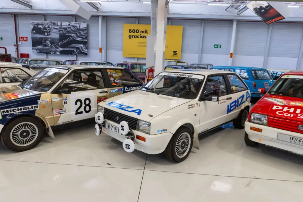 La Nave A-122 de Seat crece para dar cabida a 241 vehículos históricos 6 Motor16 La Nave A-122 de Seat crece para dar cabida a 241 vehículos históricos