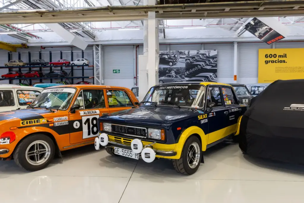 La Nave A-122 de Seat crece para dar cabida a 241 vehículos históricos 4 Motor16 La Nave A-122 de Seat crece para dar cabida a 241 vehículos históricos