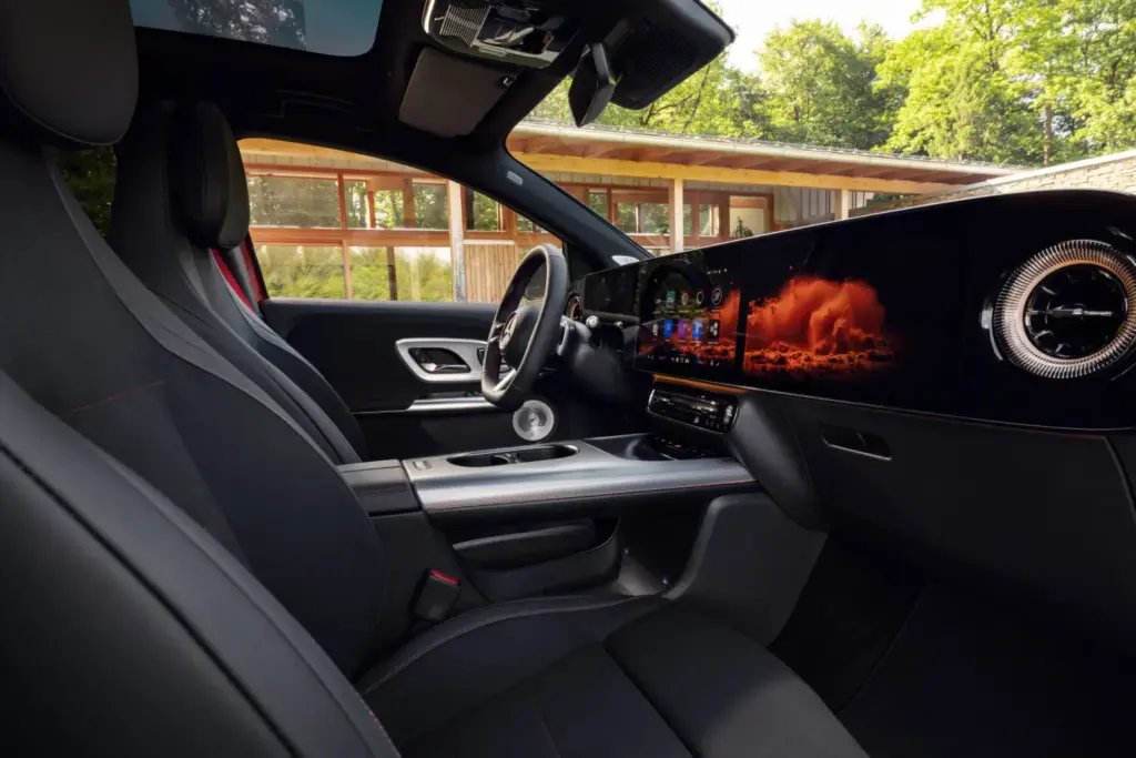 El nuevo Mercedes GLA 2027 llega en noviembre con hasta 657 km de autonomía eléctrica 6 Motor16 nuevo mercedes gla 2027 37 Motor16