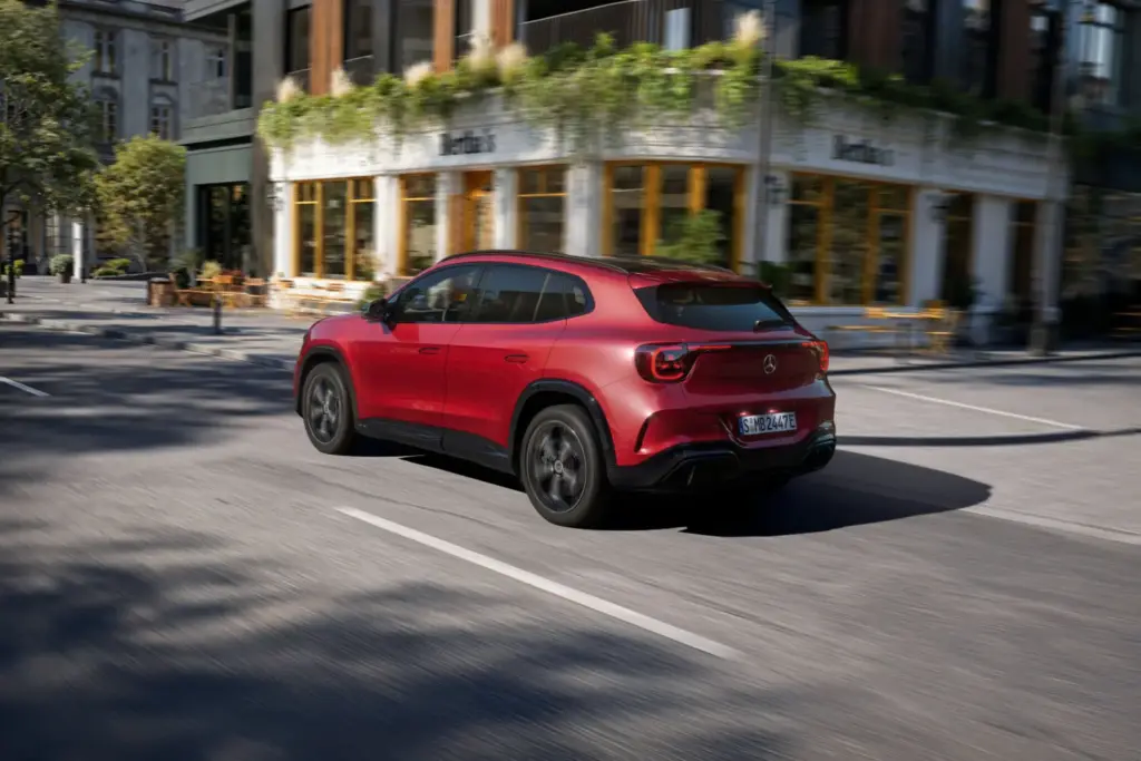 El nuevo Mercedes GLA 2027 llega en noviembre con hasta 657 km de autonomía eléctrica 47 Motor16 El nuevo Mercedes GLA 2027 llega en noviembre con hasta 657 km de autonomía eléctrica