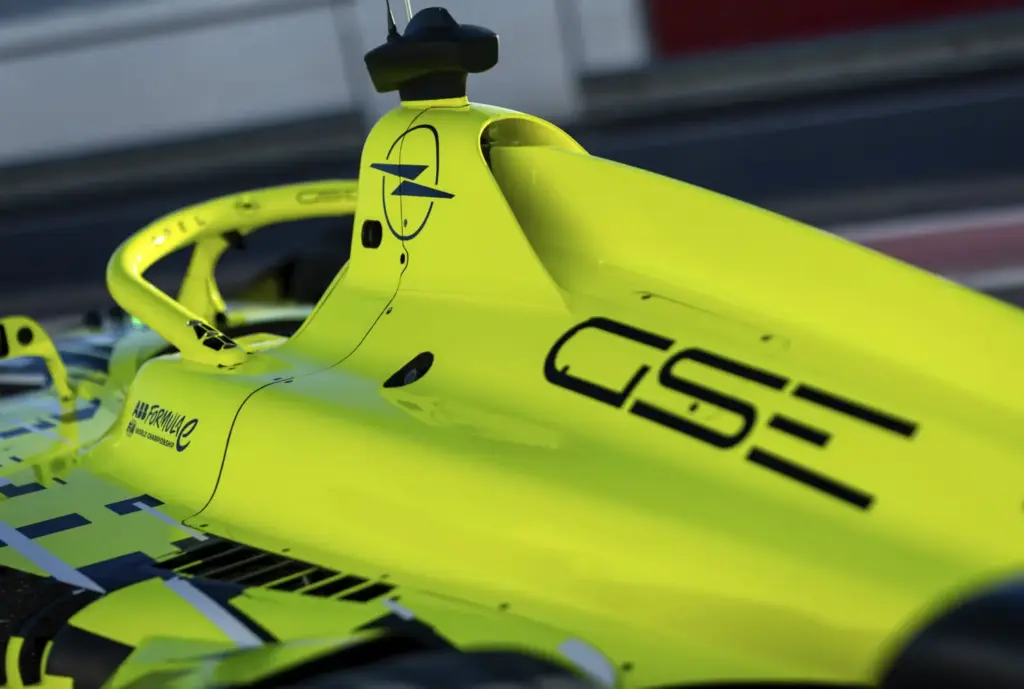 Opel se alía con Sparco para vestir a su equipo de Fórmula E con la mejor tecnología italiana 15 Motor16 opel gse 27fe 6 Motor16
