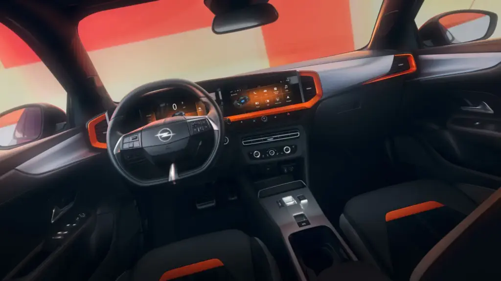 Opel Mokka YES: el SUV que se viste de naranja y ya se puede reservar desde 139 euros al mes 2 Motor16 Opel Mokka YES