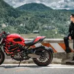 Acerbis lanza el protector corporal para moto perfecto para el verano: transpirable y seguro