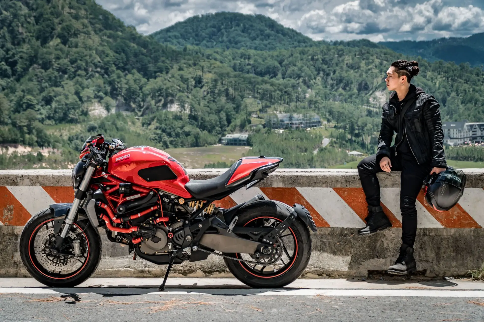 Acerbis lanza el protector corporal para moto perfecto para el verano: transpirable y seguro 1 Motor16 Acerbis body armor