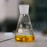 Toyota, BMW, Bosch y Repsol prueban en España gasolina 100% renovable en coches sin cambiar de motor