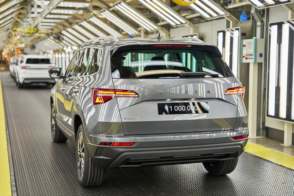 Škoda fabrica el Karoq un millón: el SUV compacto ha conquistado 60 mercados en menos de una década 1 Motor16 Škoda Karoq un millón