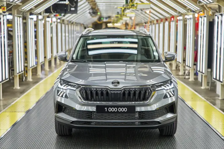 Škoda fabrica el Karoq un millón: el SUV compacto ha conquistado 60 mercados en menos de una década