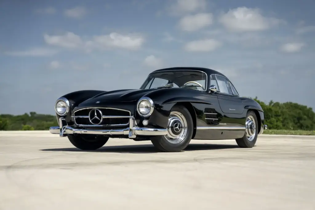 subasta QL26 r0057 1955 Mercedes Benz 300 SL Gullwing Coupe 001 Motor16
