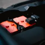 Tipos de batería de coche: diferencias clave entre plomo-ácido, EFB, AGM, gel y litio para elegir bien