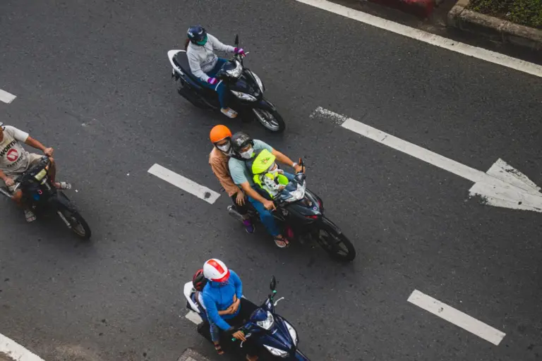 Zyon Helmets lanzará en 2027 el casco con filtro de aire integrado: 6.000 reservas lo avalan