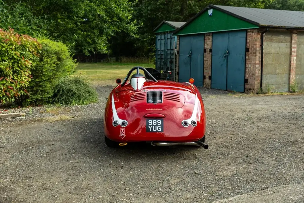 For the Love of Porsche, la subasta online que reúne 23 joyas de Stuttgart, con un Kremer 962 de Le Mans como estrella 4 Motor16 13. 1955 Porsche 356 Pre A Speedster Emory Outlaw Motor16