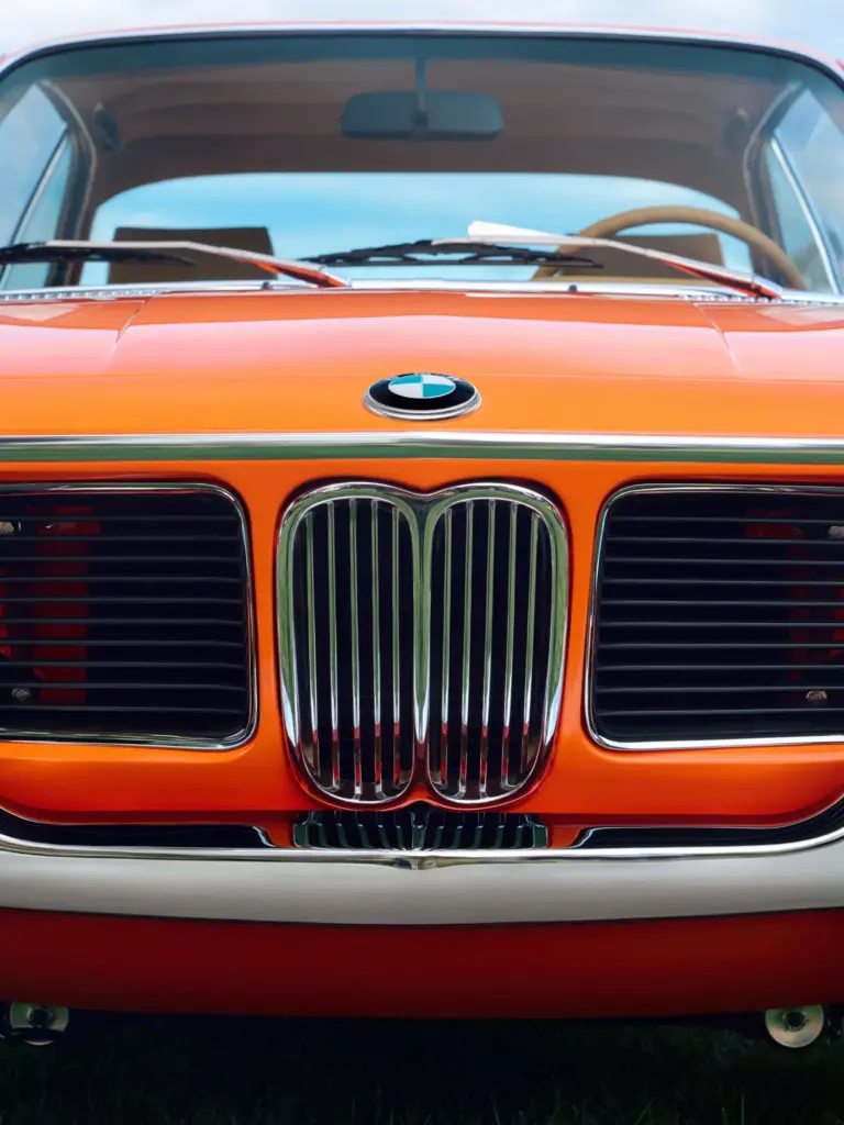 BMW y Kith vuelven a juntar sus caminos y la excusa perfecta se llama Inka Orange 15 Motor16 1972 bmw 30 csi kith orange 7 Motor16