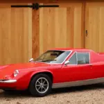 El clásico Lotus Europa se revaloriza: el coleccionista de 14 ejemplares revela la pasión por el deportivo de Chapman
