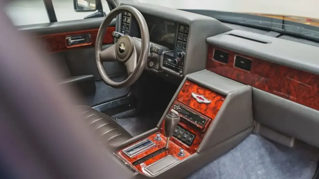 1987 Aston Martin Lagonda Shooting Brake 36 Motor16