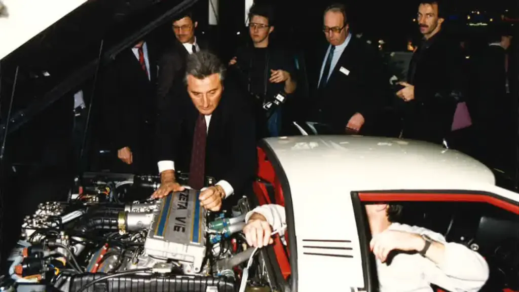 Cizeta-Moroder V16T: La historia del superdeportivo que nació del rechazo y que ahora te busca 32 Motor16 1988 Cizeta Moroder V16T 37 Motor16