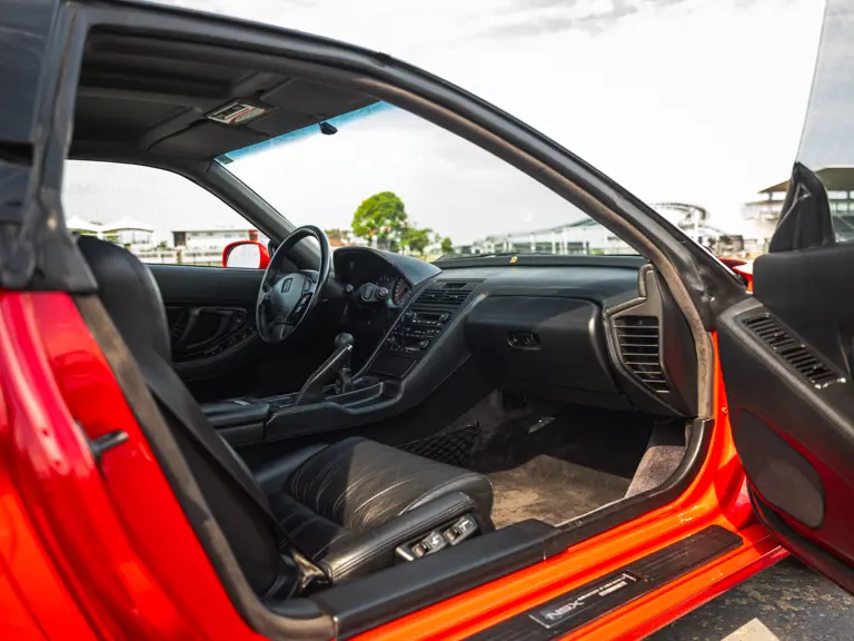 El Honda NSX que más quiso Ayrton Senna puede ser tuyo por un millón de euros 24 Motor16 1991 Honda NSX Senna Sothebys 43 Motor16