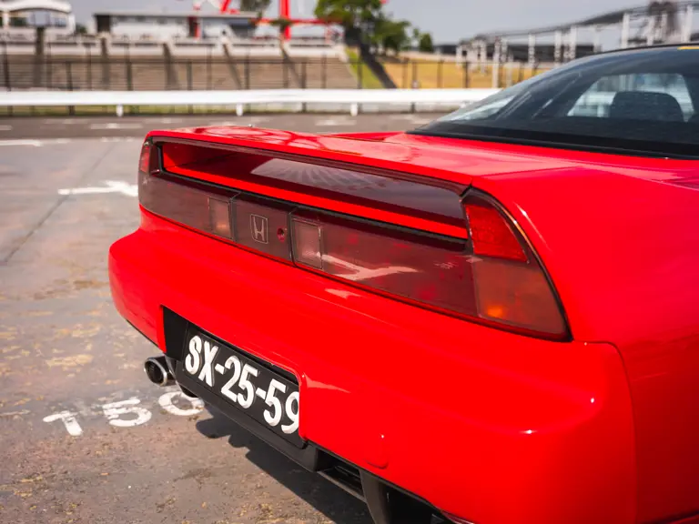 El Honda NSX que más quiso Ayrton Senna puede ser tuyo por un millón de euros 22 Motor16 1991 Honda NSX Senna Sothebys 8 Motor16