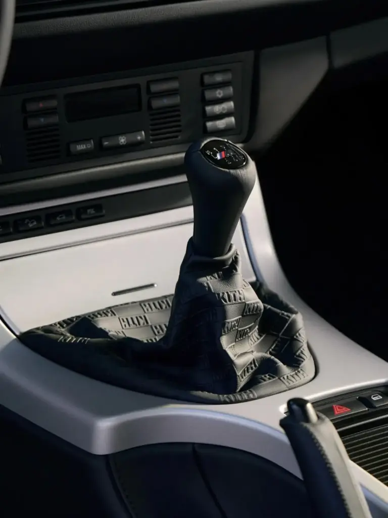 El BMW X5 M que debió haber nacido hace 25 años es una realidad gracias a Kith 15 Motor16 2000 BMW X5 Kith 6 Motor16