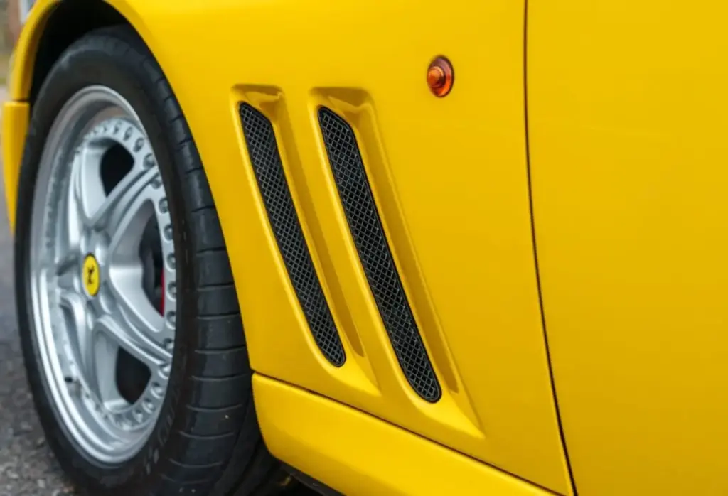 2001 Ferrari 550 Barchetta DD Classics 11 Motor16