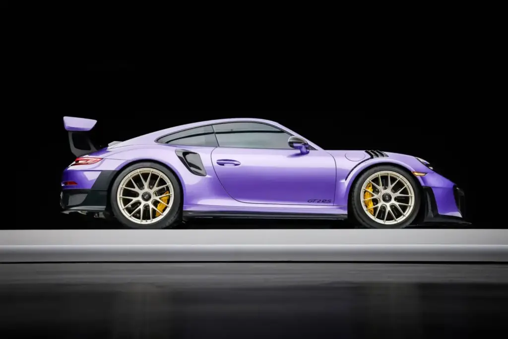 El Porsche 911 GT2 RS entra en el Olimpo de los siete dígitos 6 Motor16 2018 porsche 911 gt2 rs bat 18 Motor16