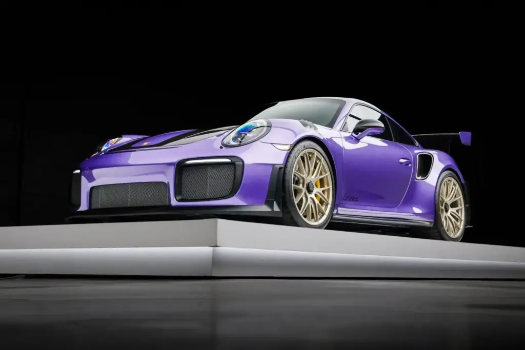 El Porsche 911 GT2 RS entra en el Olimpo de los siete dígitos 4 Motor16 2018 porsche 911 gt2 rs bat 21 Motor16