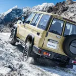El Toyota Land Cruiser Serie 70 y el misterio de las máscaras de sus pilotos traseros