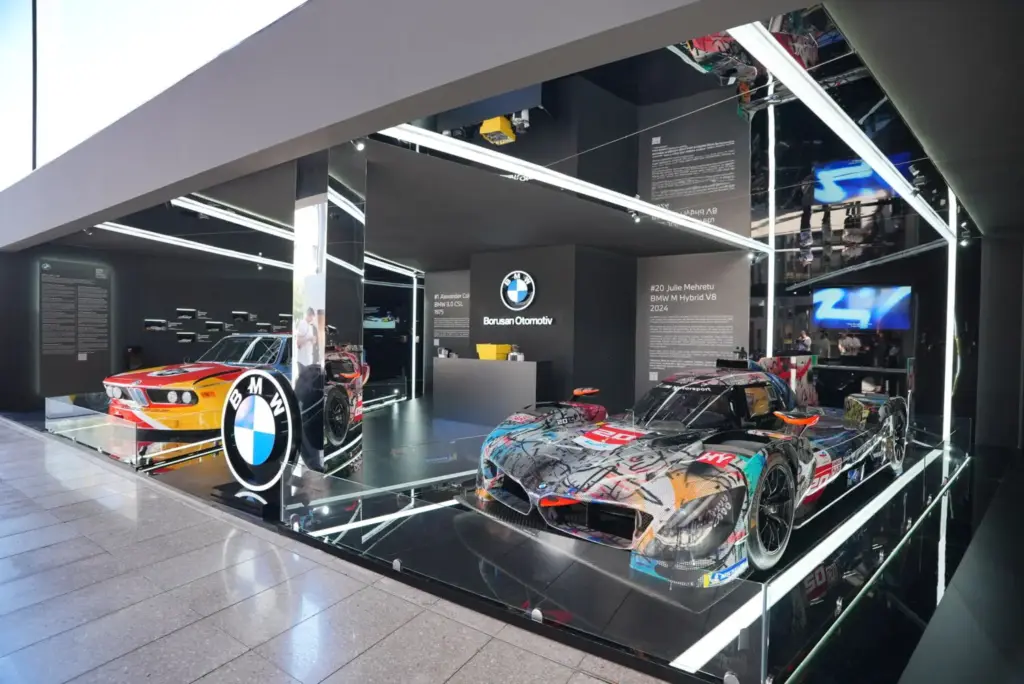 2026 BMW Art Car exposicion Welt historia 25 Motor16