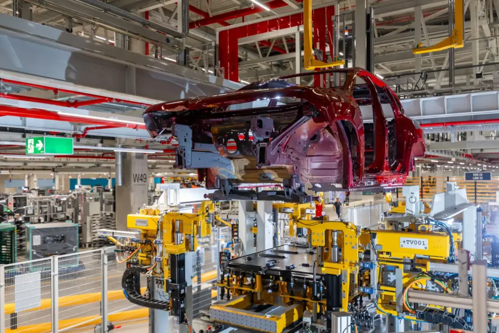 2026 BMW iX3 7 Motor16