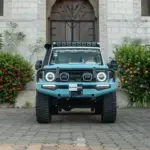 El clásico Toyota Land Cruiser que bien podría haber pasado por un Geländewagen nacido en Bottrop