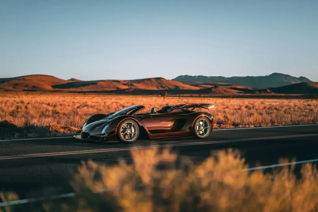 Czinger 21C Spyder: Máxima exclusividad con el cielo por techo 10 Motor16 2026 Czinger 21C Spyder 13 Motor16