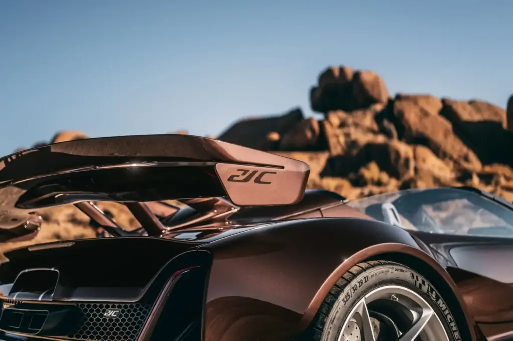Czinger 21C Spyder: Máxima exclusividad con el cielo por techo 17 Motor16 2026 Czinger 21C Spyder 7 Motor16