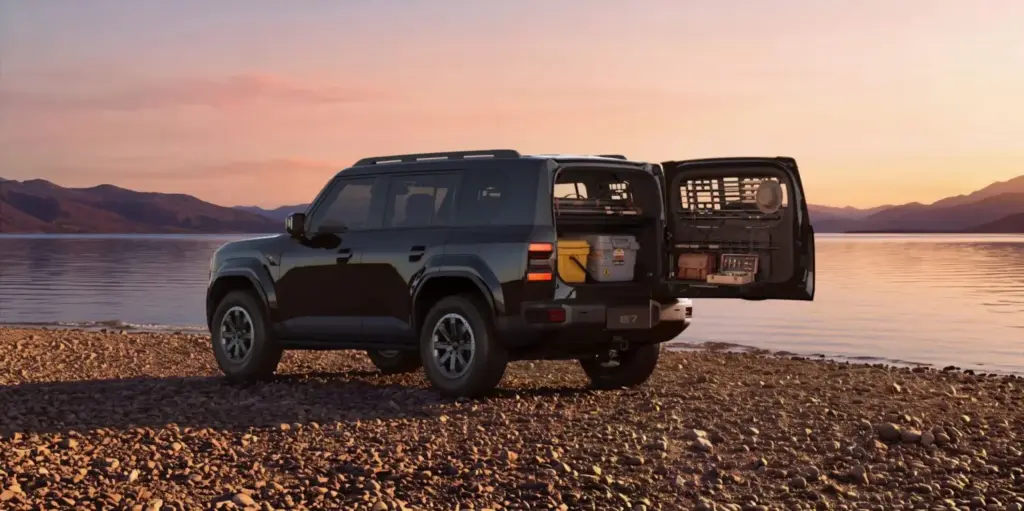 GAC: La marca que acaba de llegar a España lo borda en China con este mix entre Land Cruiser y Defender 26 Motor16 2026 GAC Yue 7 China 16 Motor16