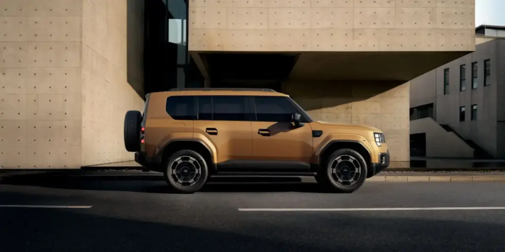 GAC: La marca que acaba de llegar a España lo borda en China con este mix entre Land Cruiser y Defender 14 Motor16 2026 GAC Yue 7 China 32 Motor16