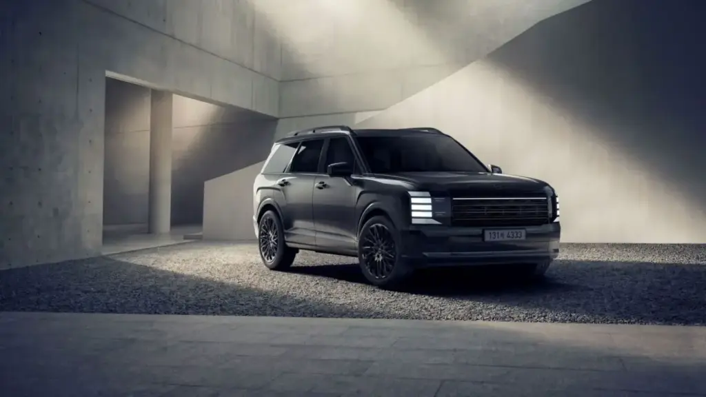 Este Hyundai Palisade con aires de ‘Papamóvil’ permite viajar en business por menos de lo que imaginas 3 Motor16 2026 Hyundai Palisade Black Ink. Imagen.