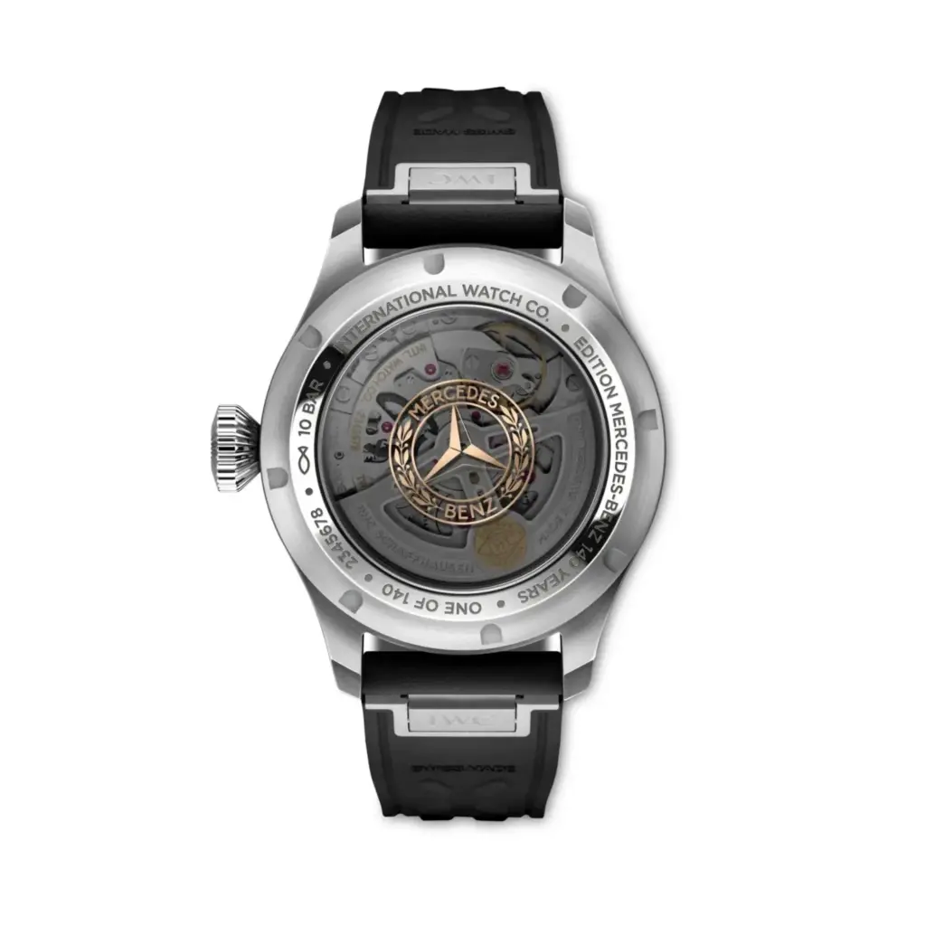 IWC y Mercedes-Benz crean un reloj que debes ajustar cada 1.040 años y del que habrá 140 unidades 2 Motor16 2026 IWC y Mercedes reloj 140 años. Imagen trasera.