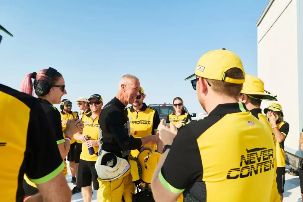 JCB Hydromax: El cohete terrestre que cambiará tu percepción del hidrógeno como carburante 18 Motor16 2026 JCB Hydromax Bonneville 1 Motor16