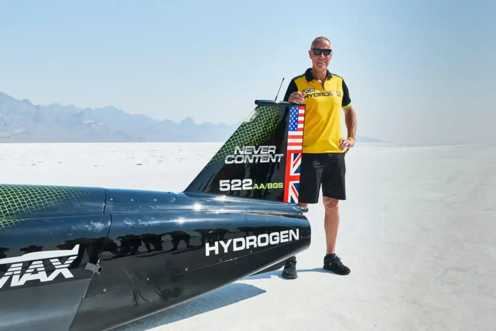 JCB Hydromax: El cohete terrestre que cambiará tu percepción del hidrógeno como carburante 19 Motor16 2026 JCB Hydromax Bonneville 8 Motor16
