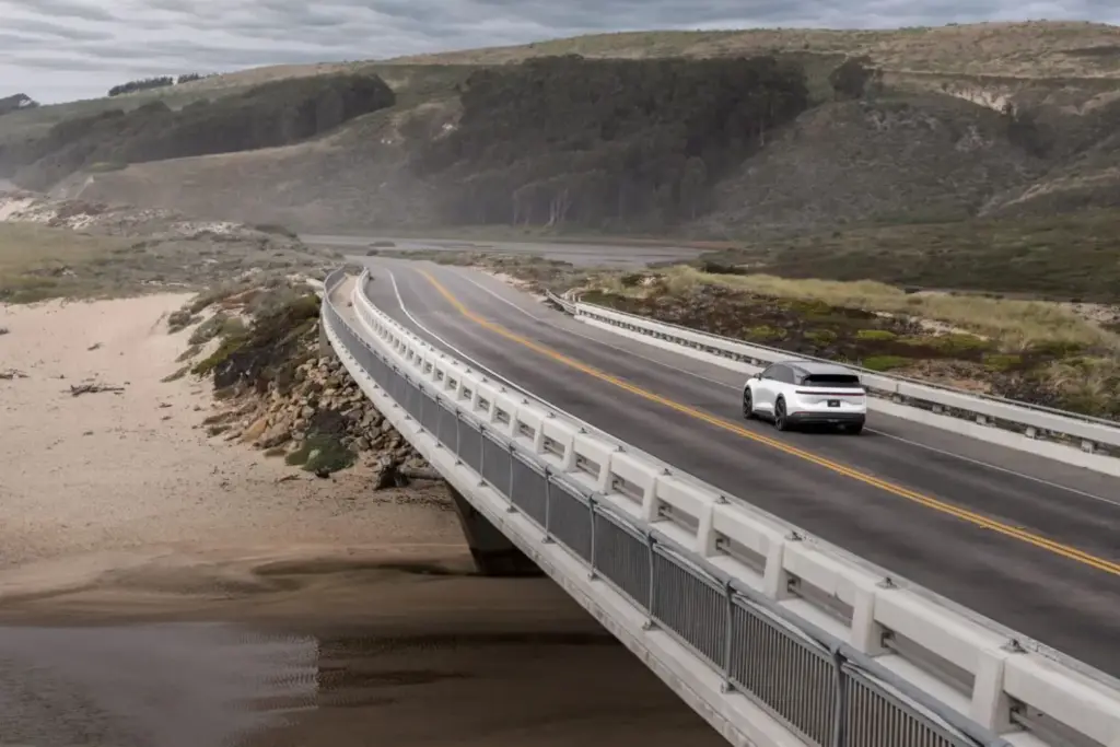 2026 Lucid Gravity GT S 25 Motor16