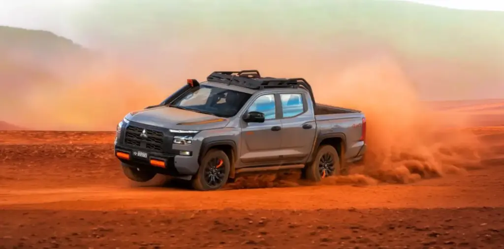 Mitsubishi Triton Savana Sertões: una edición especial que lleva la competición a la calle 15 Motor16 2026 Mitsubishi Triton Savana Sertoes Brasil 1 Motor16