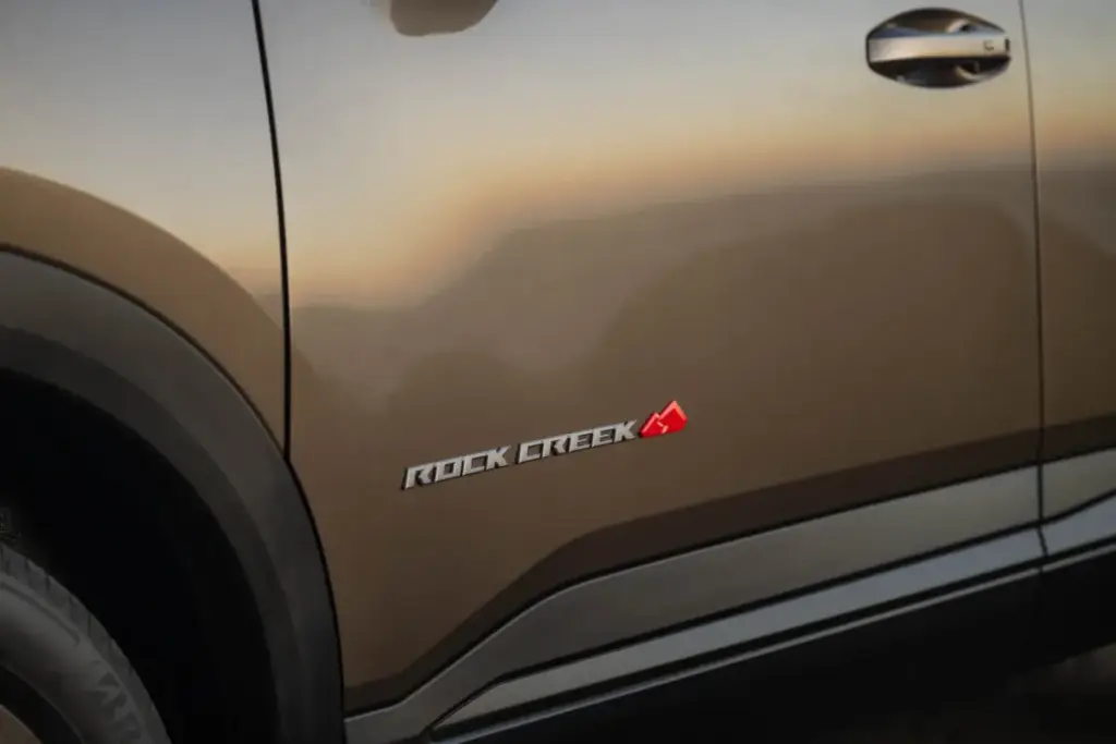 2026 Nissan Kicks Rock Creek 34 Motor16