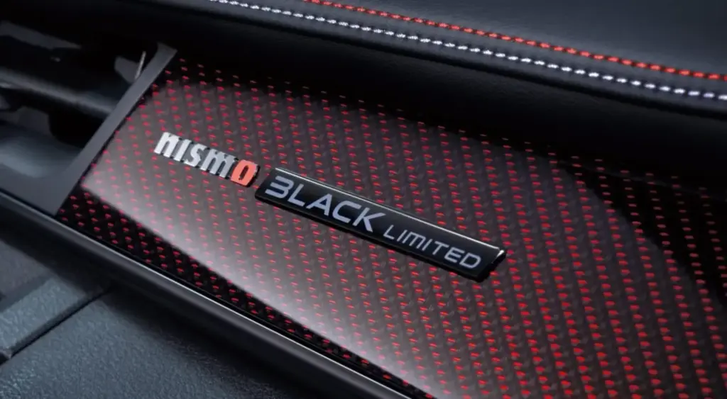 Nissan actualiza el Note que vende en Japón con sutiles retoques y con grandes expectativas desde Nismo 23 Motor16 2026 Nissan Note Aura Nismo Black Limited 4 Motor16